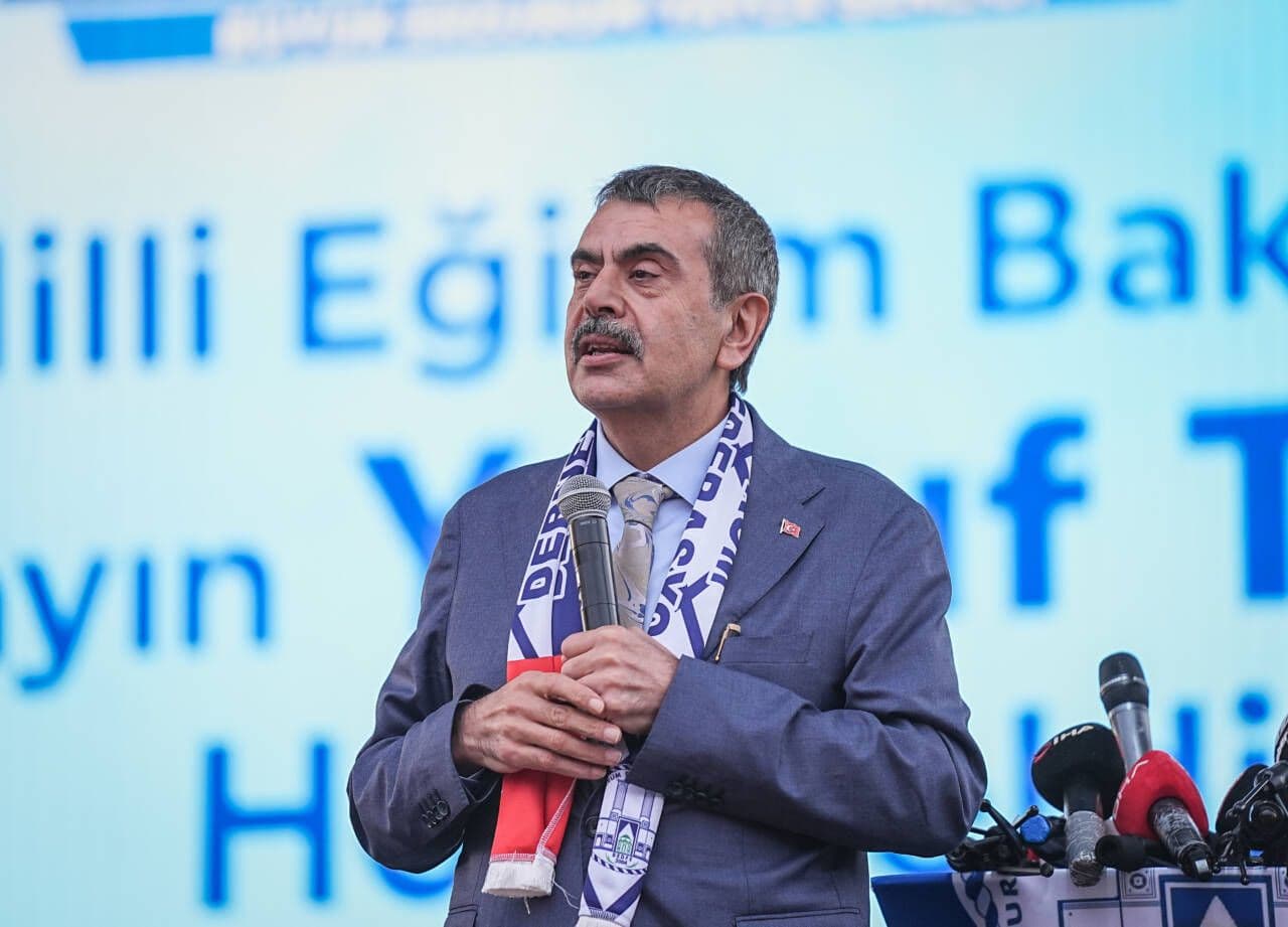 Milli Eğitim Bakanı Yusuf Tekin, Bursa Keles'te Erzurum Yayla Şenliği'ne Katıldı