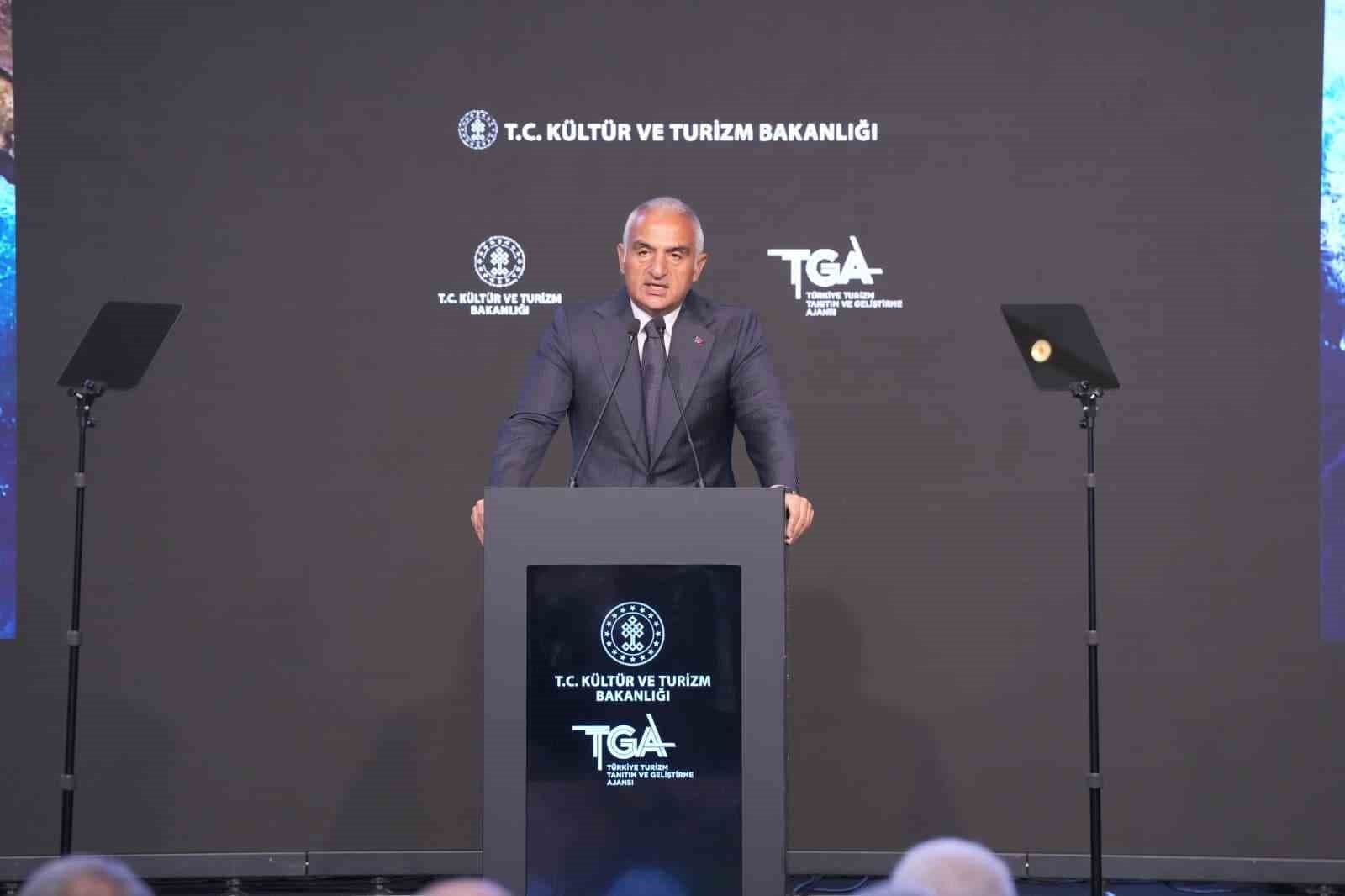 Kültür ve Turizm Bakanı Ersoy: İlk Yarı Turizm Geliri 25,7 Milyar Doları Aştı