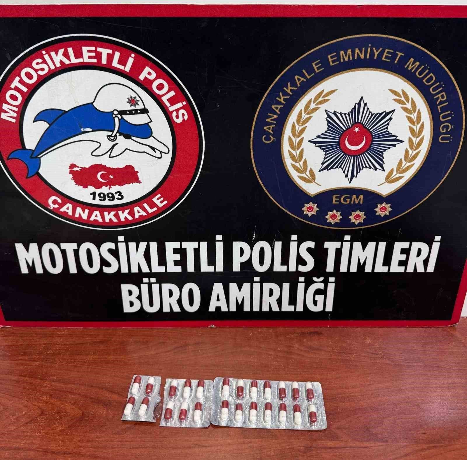 Çanakkale'de Huzur Uygulamaları: Uyuşturucu ve Kumar Operasyonlarında 4 Tutuklama