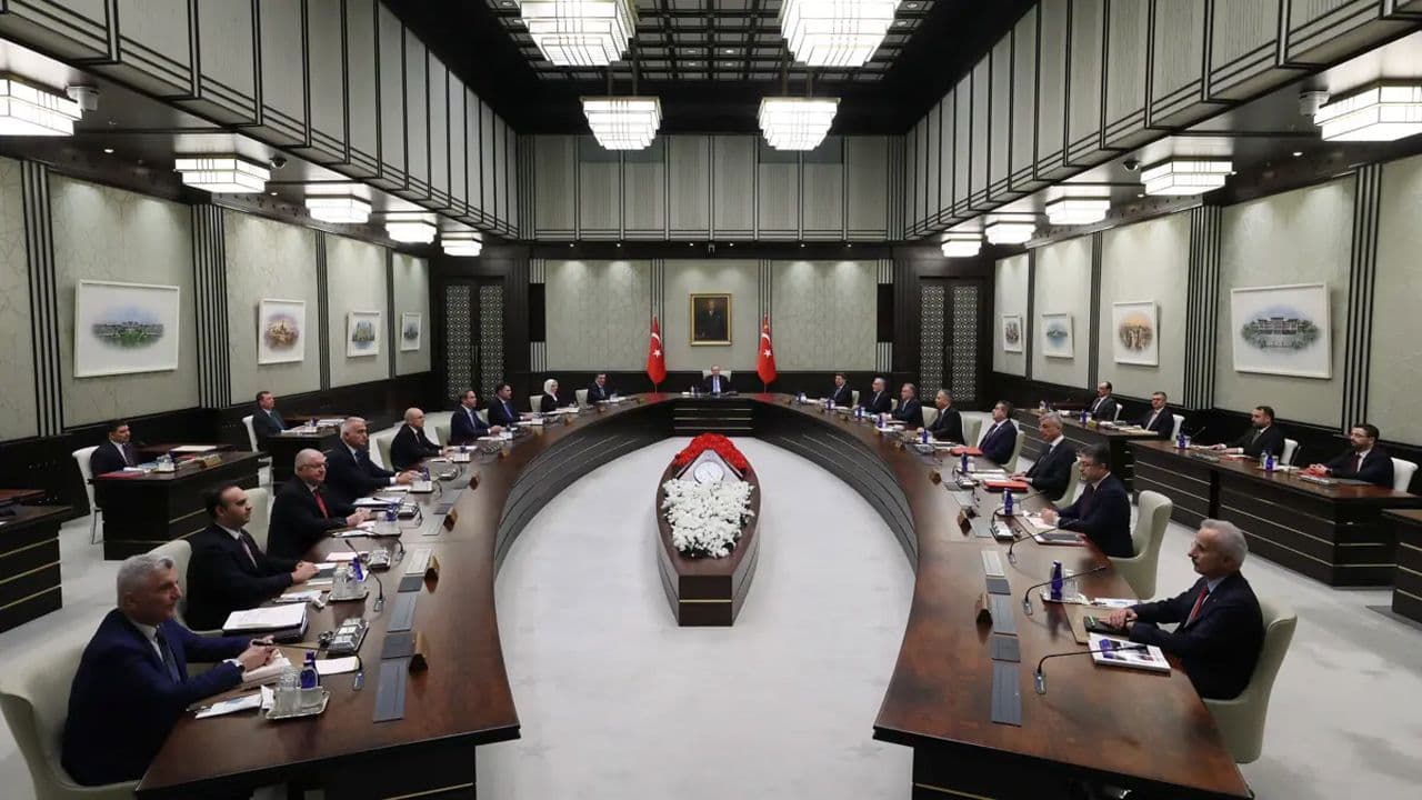 Cumhurbaşkanlığı Kabinesi Toplanıyor: Kritik Gündem Maddeleri Belli Oldu
