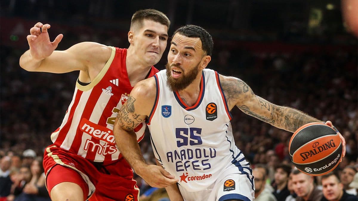 Anadolu Efes'in Yıldız Oyuncusu Mike James'ten Üzücü Haber: 7-9 Ay Sahalardan Uzak Kalacak