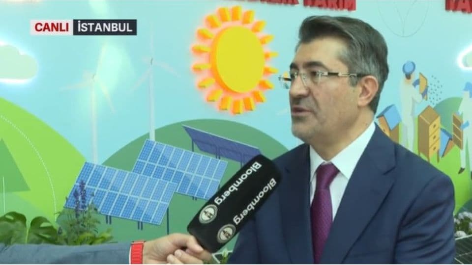 Ziraat Bankası Genel Müdürü Alpaslan Çakar, Bloomberg HT'ye röportaj veriyor.