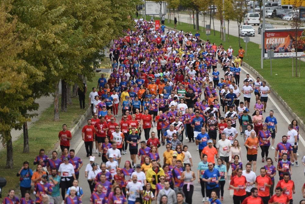 Bursa'da Geleneksel Eker I Run Başlıyor: Spor ve Yardımseverlik Buluşuyor