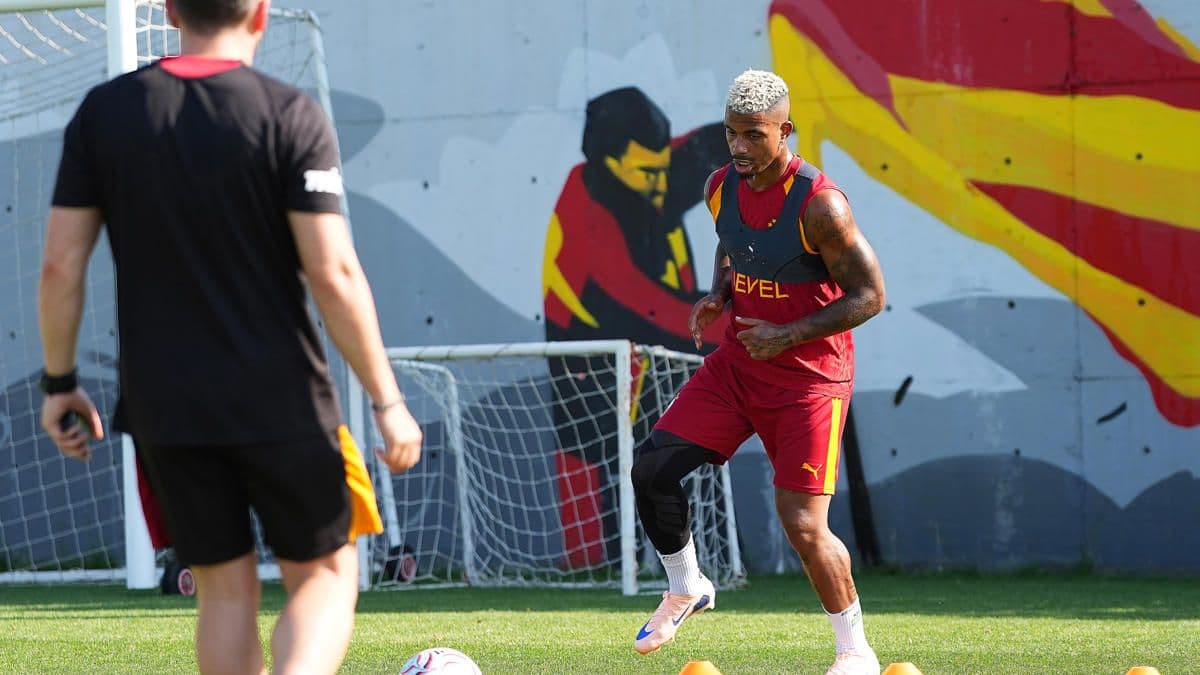 Galatasaray, Avusturya Kampı Öncesi Hazırlıklarını Tamamladı