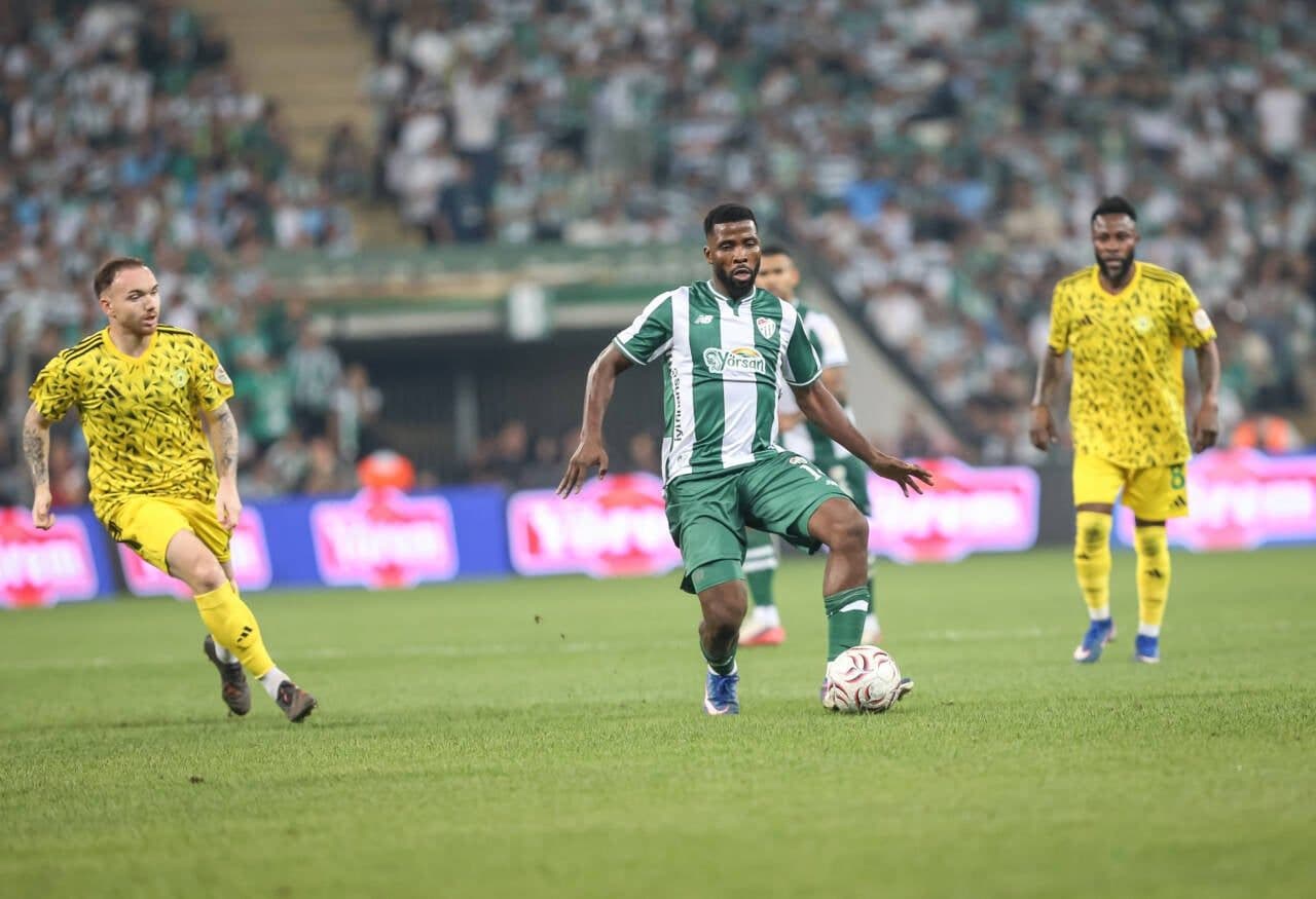 Bursaspor Yöneticisi Enbiya Topal'dan Taraftara Birlik Mesajı