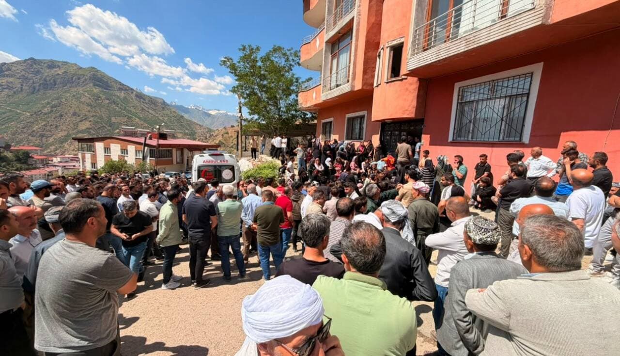 Şemdinli'de Dehşet Veren Olay: Uzman Çavuş 4 Kişiyi Öldürdü