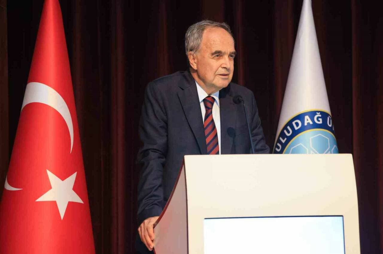Bursa Uludağ Üniversitesi Tıp Fakültesi Yeni Akademik Yıla Başladı