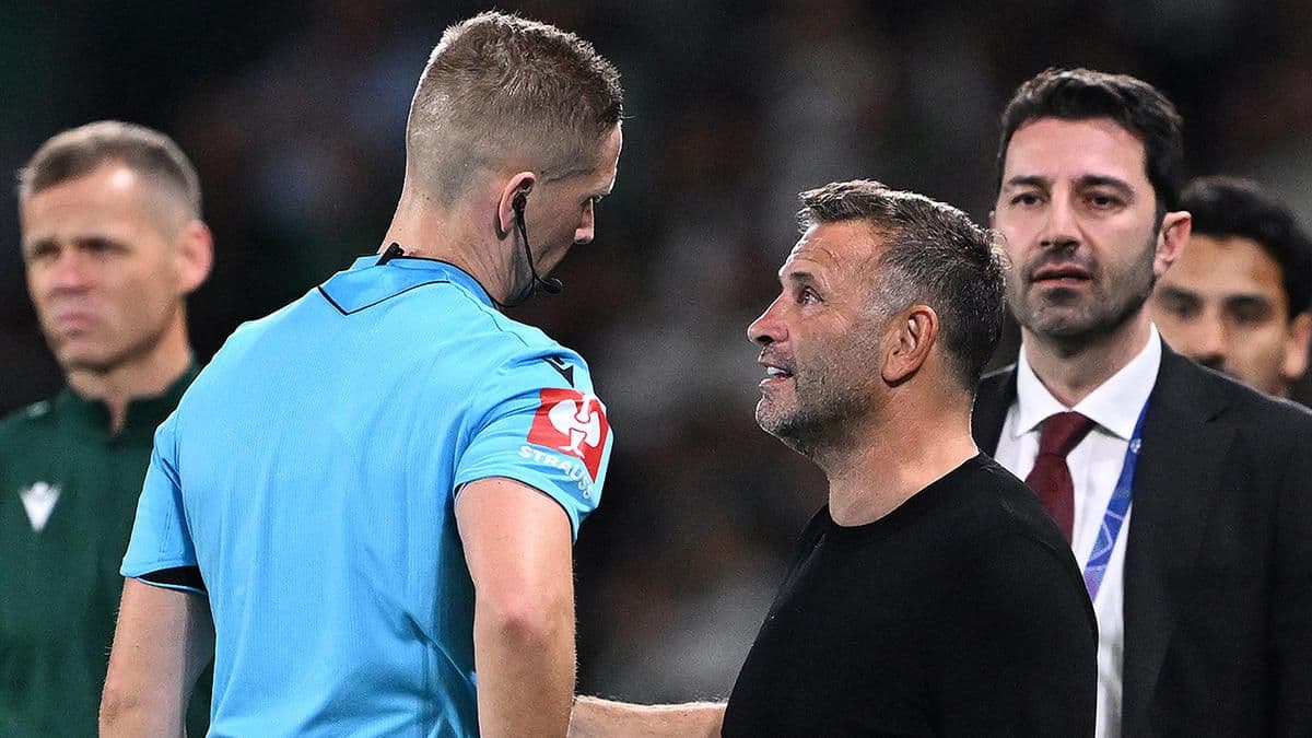 Galatasaray, Sporting Maçı Hakemi Espen Eskas'ı UEFA'ya Şikayet Etti