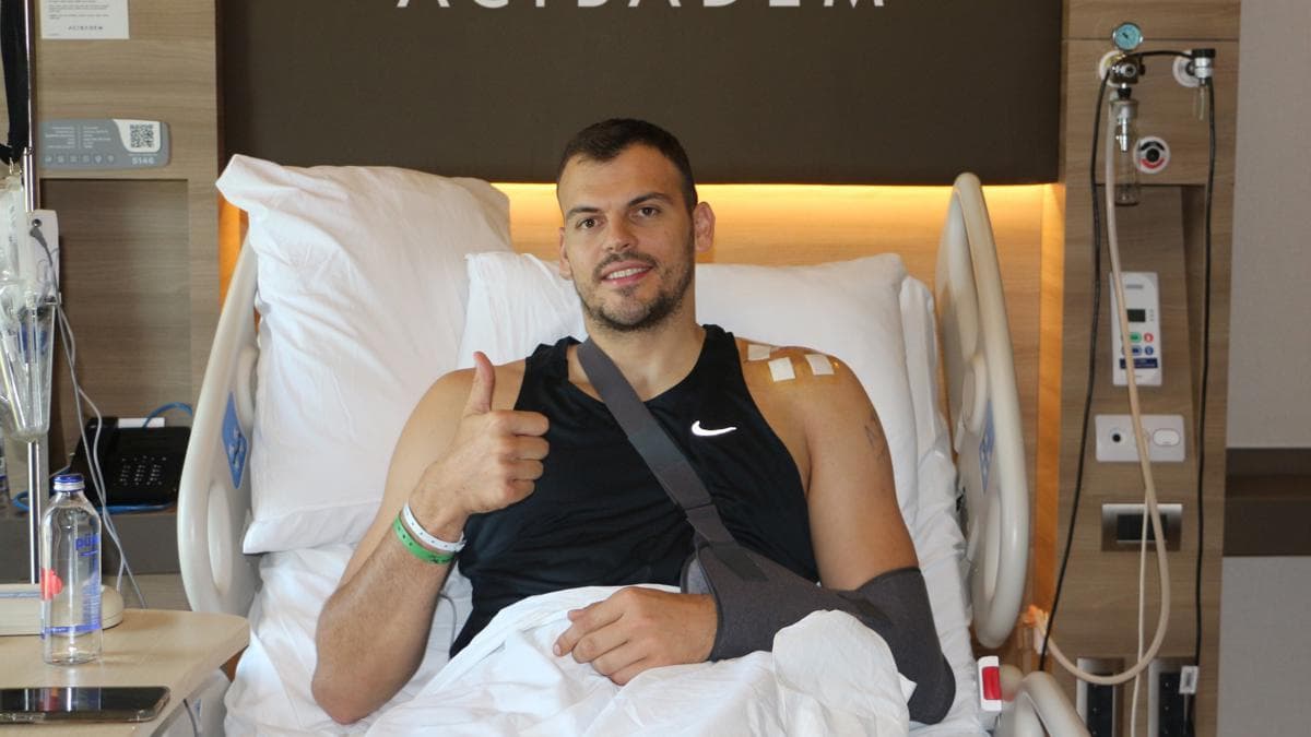 Beşiktaş'ın Yıldız Pivotu Ante Zizic Omuz Ameliyatı Geçirdi