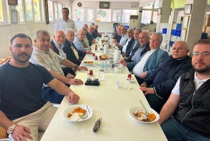 Bursa'nın Tanınan İsmi Nail Yenice'den Mollaarap'ta Aşevi Hizmeti