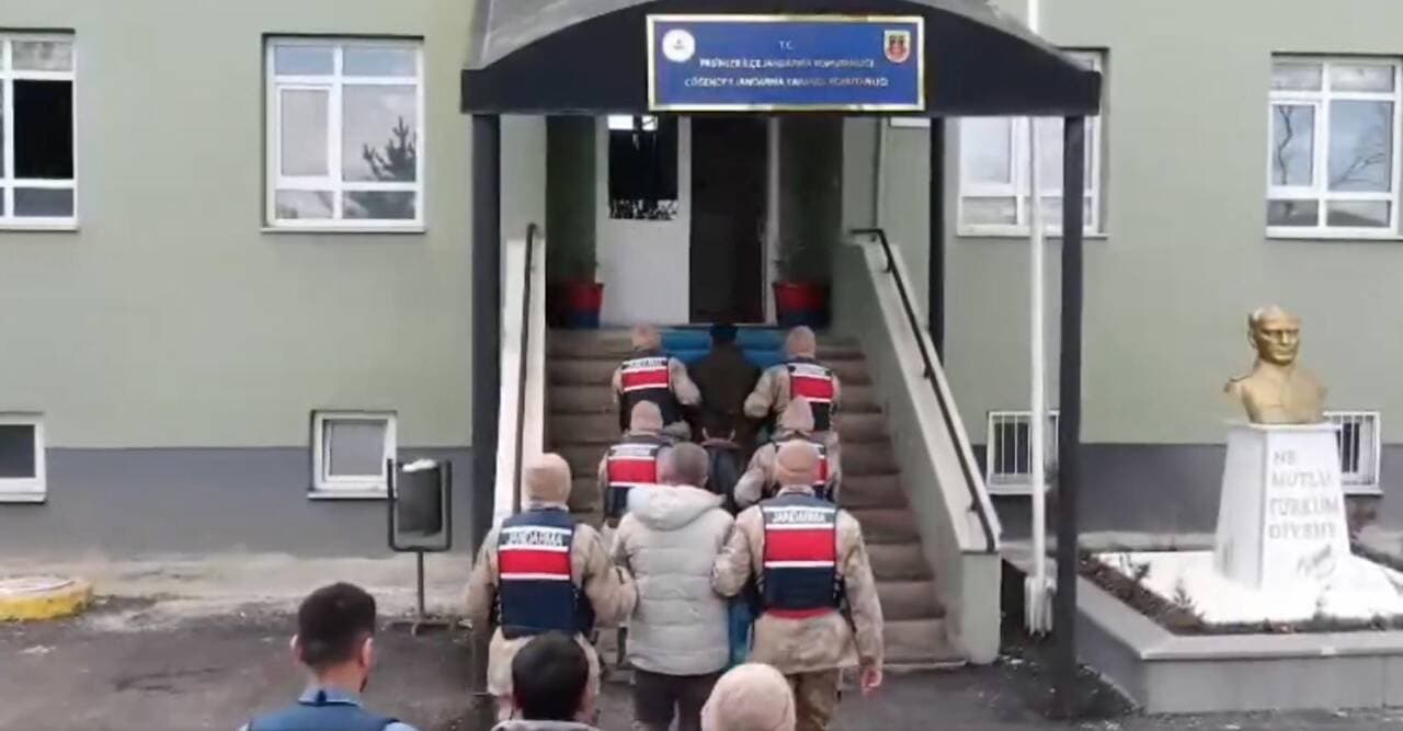 12 ilde organize suç örgütlerine operasyon: 49 kişi tutuklandı