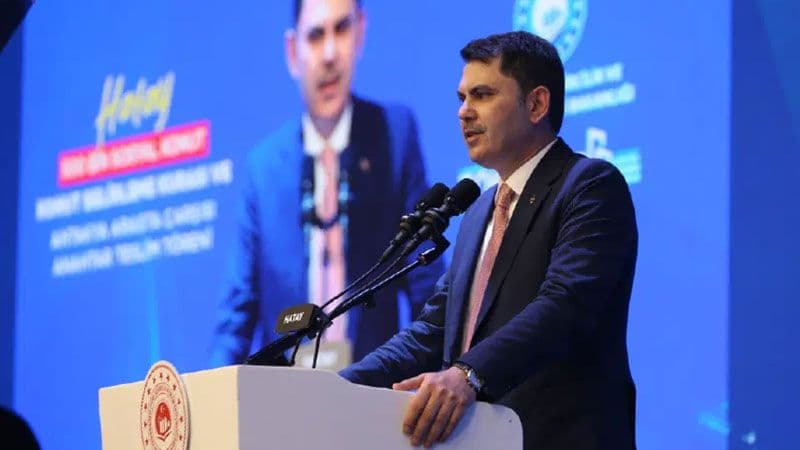 Bakan Kurum Hatay'da Konut Kurası ve Çarşı Tesliminde: 'Asrın İnşasını Başarıya Çevirdik'