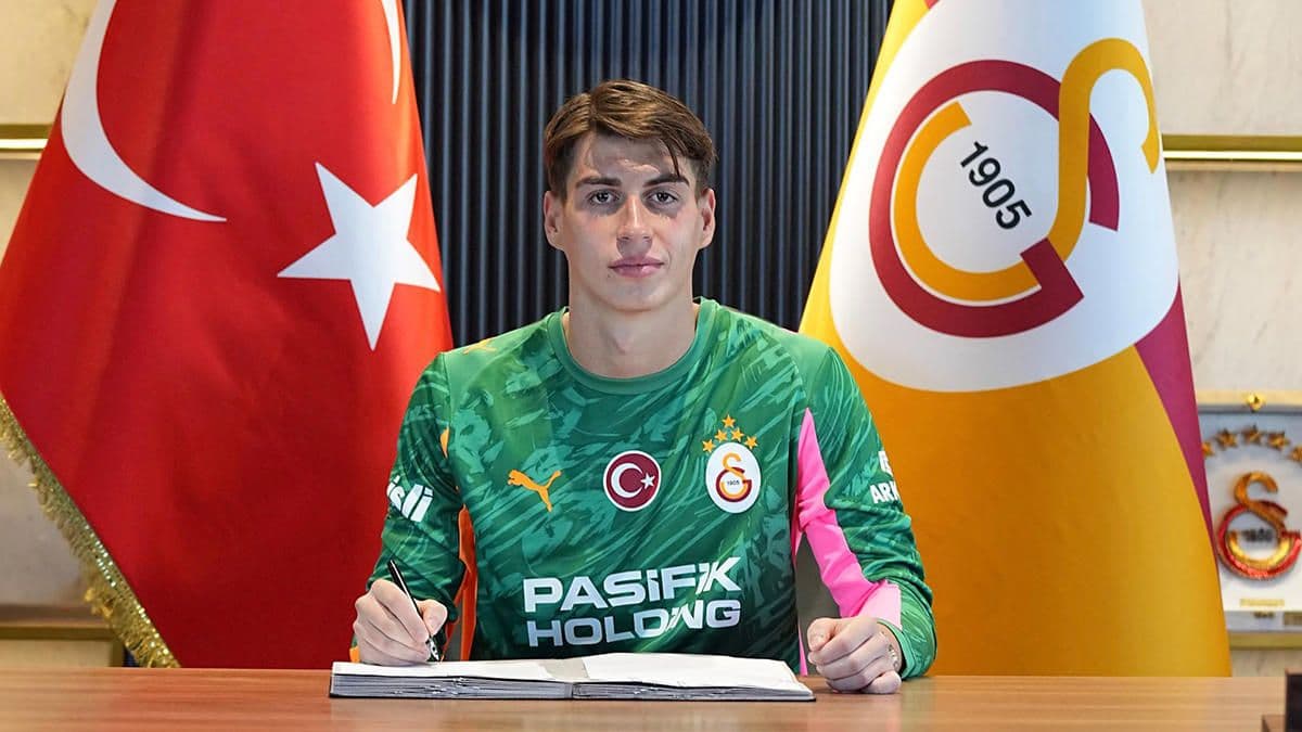Galatasaray, Genç Kalecisi Enes Emre Büyük'ün Sözleşmesini 2028'e Kadar Uzattı