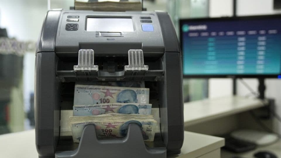 Dünya Katılım Bankası ve CarrefourSA sukuk ihracı işlemi.