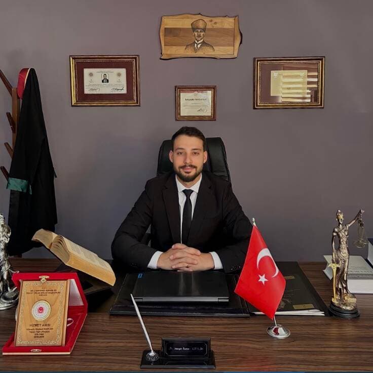İYİ Parti Bursa'da Kriz Büyüyor: Hüseyin Bozkurt Kaplan Partiden İstifa Etti