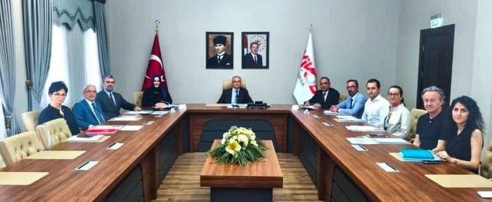 Bursa'da Sağlık Hizmetleri Geliştiriliyor: Yoğunluk Azaltma Toplantısı Yapıldı