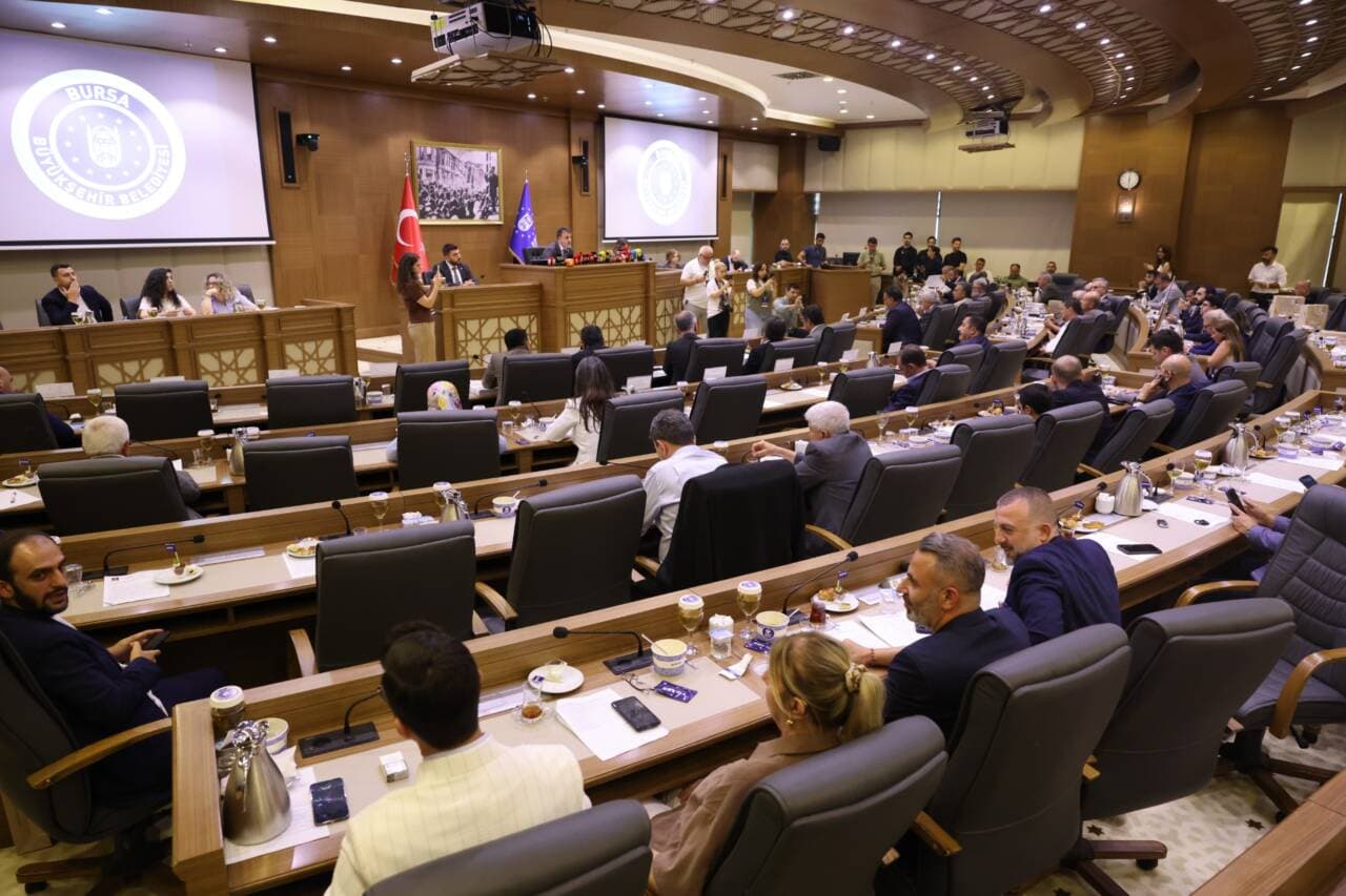 Bursa Büyükşehir Meclisi'nde Önemli Kararlar: Ulaşımdan Çevreye Geniş Gündem