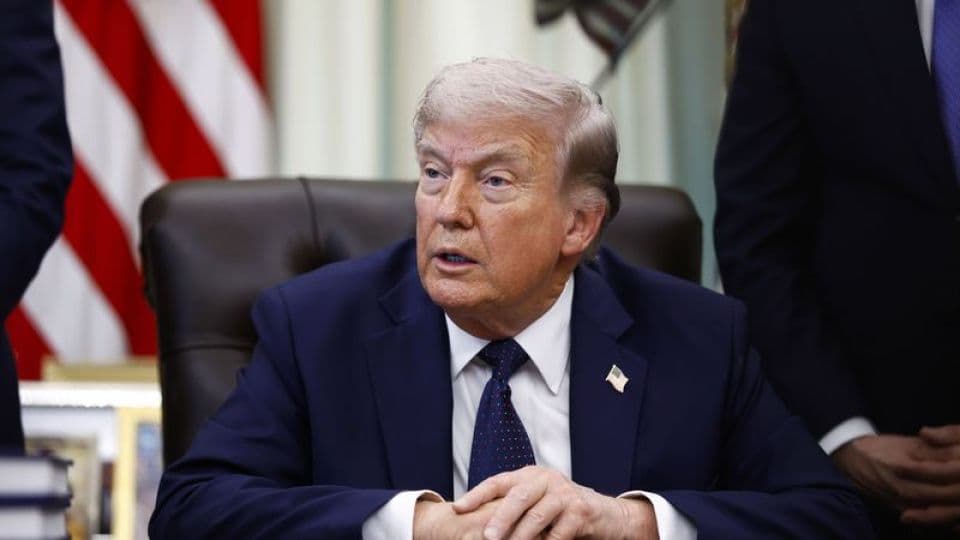 ABD'den İran'a Yönelik Ablukayı Sürdürme Kararı: Müzakereler Çıkmazda