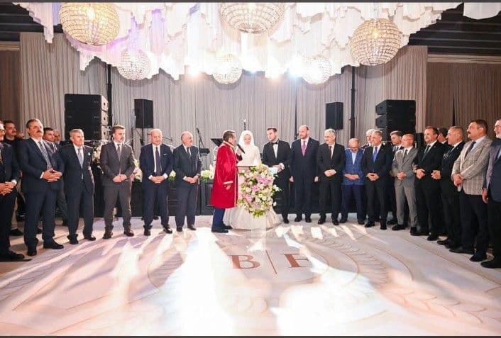 Esgin Ailesinin Düğünü Bursa ve Ankara Siyasetini Bir Araya Getirdi