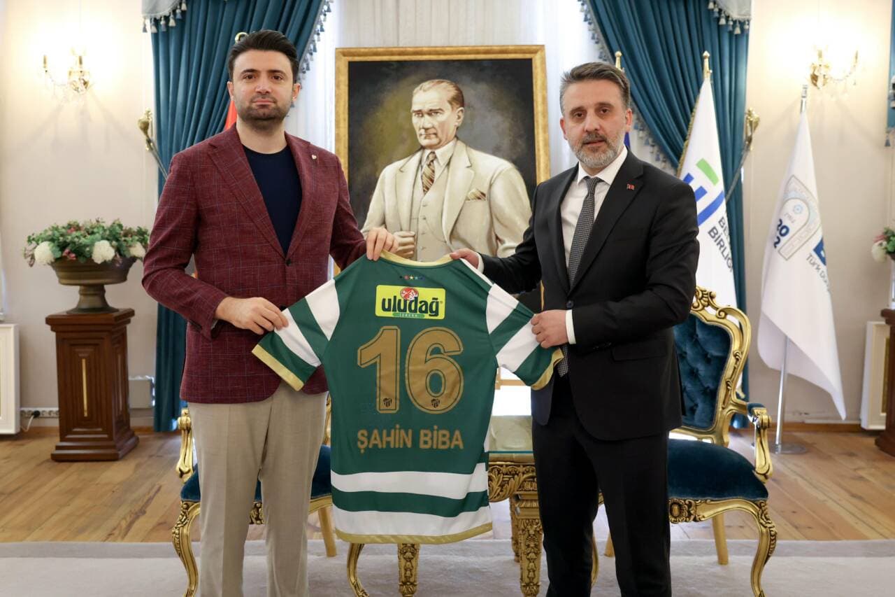 Bursaspor ve Büyükşehir'den iş birliği sinyali: 'Yakında müjdeler paylaşacağız'