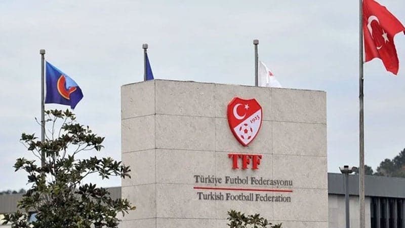 Türkiye Futbol Federasyonu (TFF) binası ve logosu.