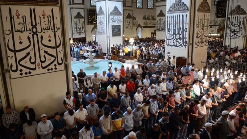 Bursa'da Kurban Bayramı Namazı Saatleri Belli Oldu: İlçe İlçe Vakitler
