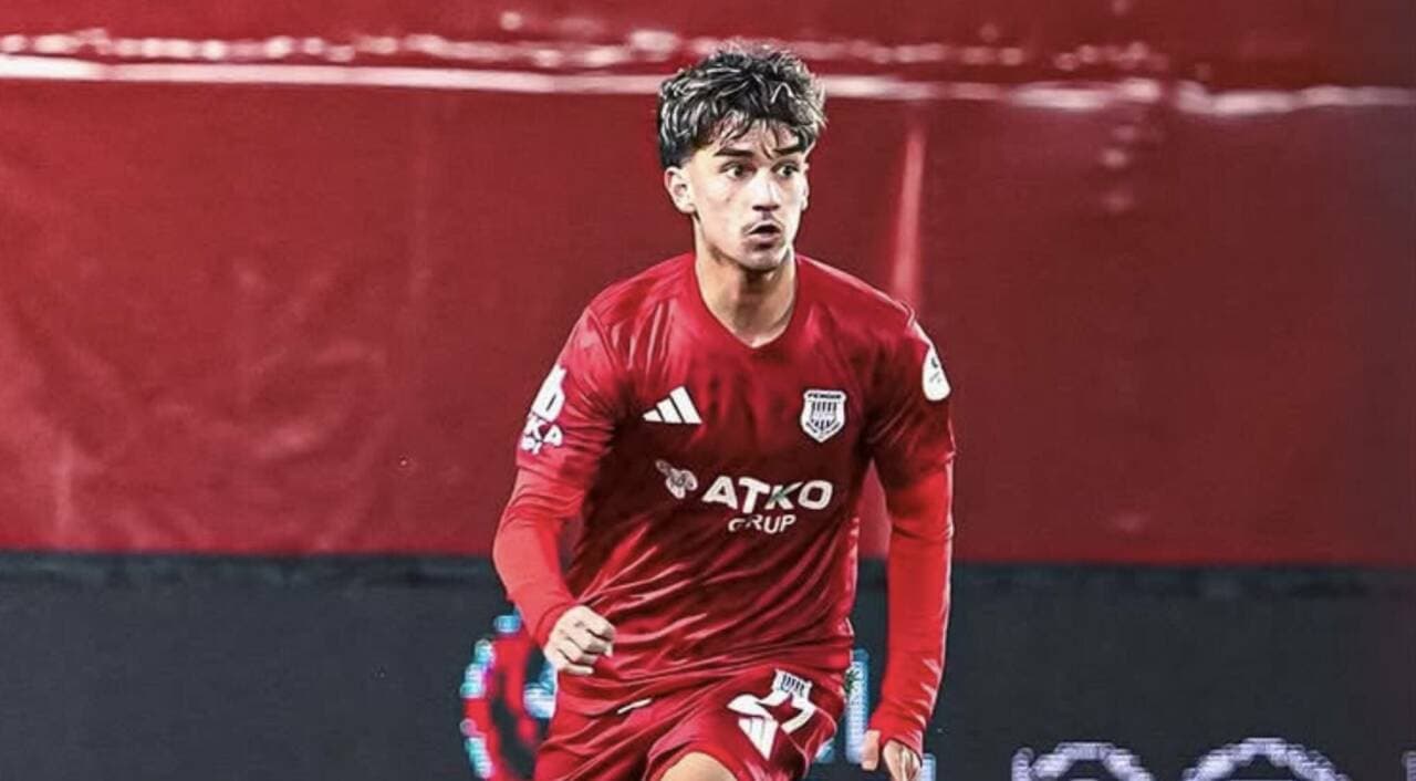 Bursaspor, genç sağ bek Hüseyin Maldar'ı kadrosuna kattı
