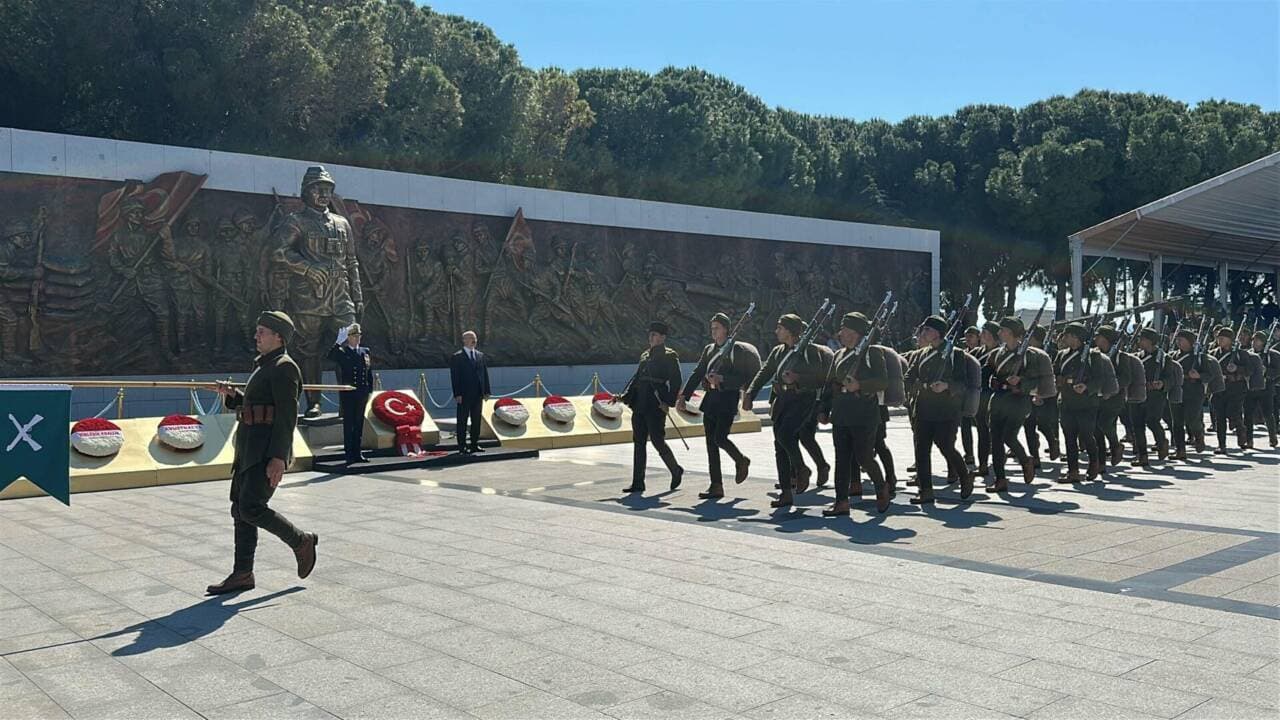 Çanakkale Kara Savaşları'nın 111. Yıl Dönümü Gelibolu'da Anıldı
