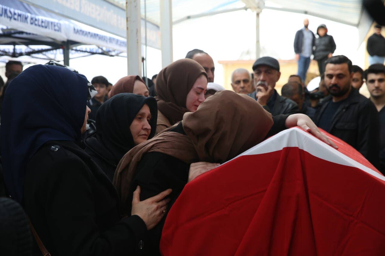 Kahramanmaraş'taki Okul Saldırısında Yaralanan Almina Ağaoğlu Hayatını Kaybetti