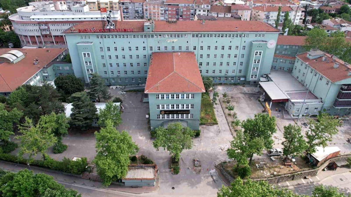 Bursa'da Dört Hastane Binasının Satışı Gündemde: Kamuoyunda Büyük Yankı