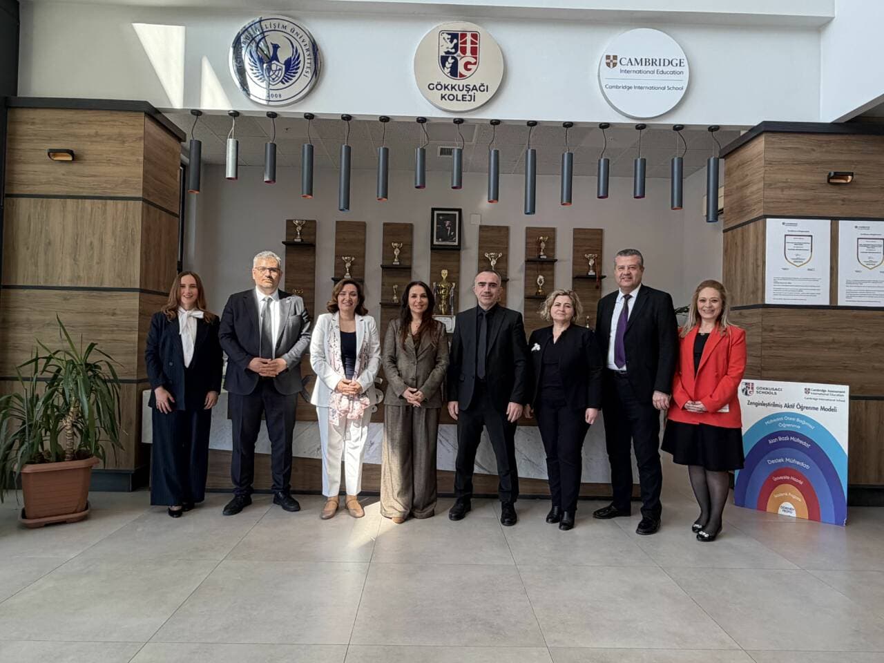 Gökkuşağı Koleji ve Seger yöneticileri sürdürülebilirlik iş birliği etkinliğinde bir araya geldi.