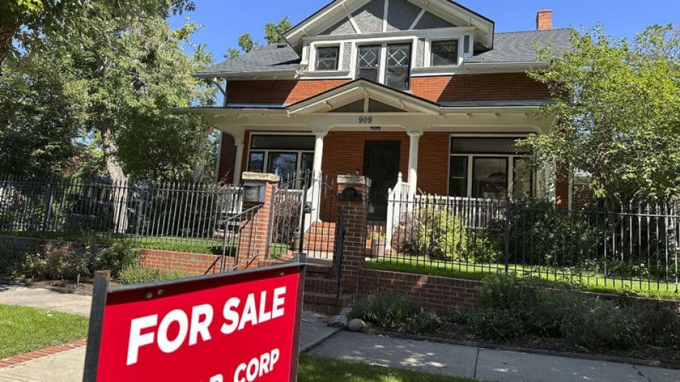 ABD'de Mortgage Faizleri Son 9 Ayın Zirvesinde: Konut Piyasasında Talep Azaldı