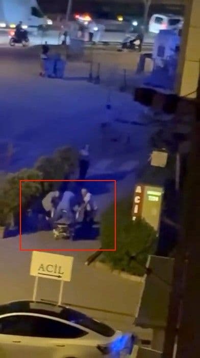 Bursa'da Kahraman Doktor Sedye Üzerinde Kalp Masajıyla Hayat Kurtardı