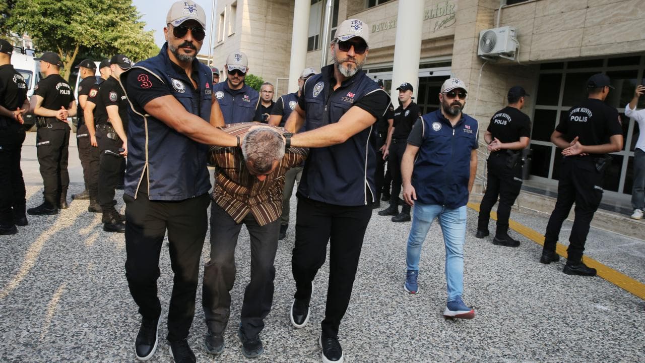 FETÖ Firarisi Karatepe'nin Gömdüğü Mühimmatlar Aranıyor: Muğla'da Kapsamlı Operasyon
