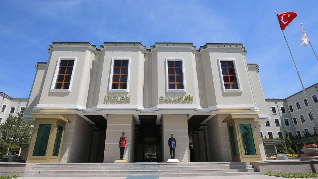 Ayaş Kaymakamı Fatih Eligül Hakkında Soruşturma Başlatıldı, Görev Yeri Değiştirildi