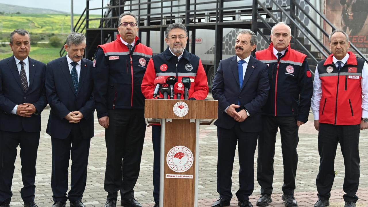 Tarım Bakanı Yumaklı'dan Kurban Bayramı Öncesi Kurbanlık Açıklaması