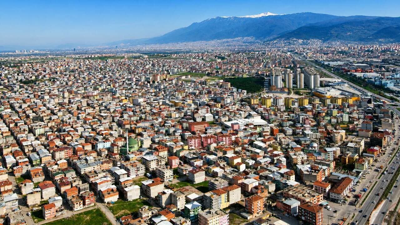 Bursa'nın Kaçak Yapı Gerçeği ve Deprem Riski: İMO Başkanı'ndan Kritik Uyarılar