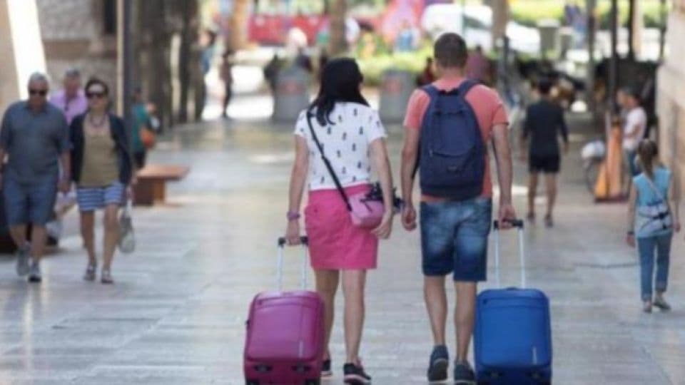 Bakan Ersoy'dan Kurban Bayramı Tatili Açıklaması: 9 Günlük Tatil Turizme Faydalı Olur
