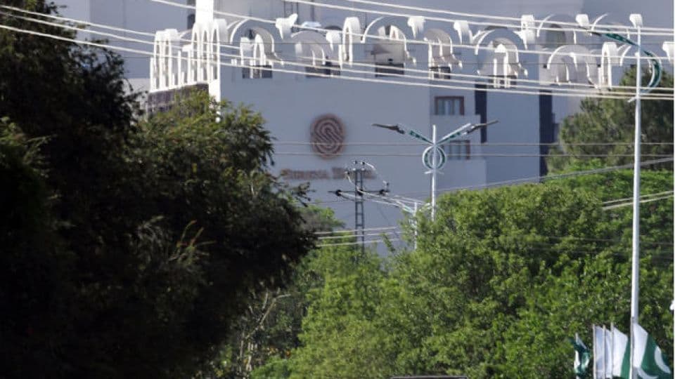 İran, ABD ile Müzakereleri Reddetti: 'Mevcut Baskı Altında Teslimiyet Olur'