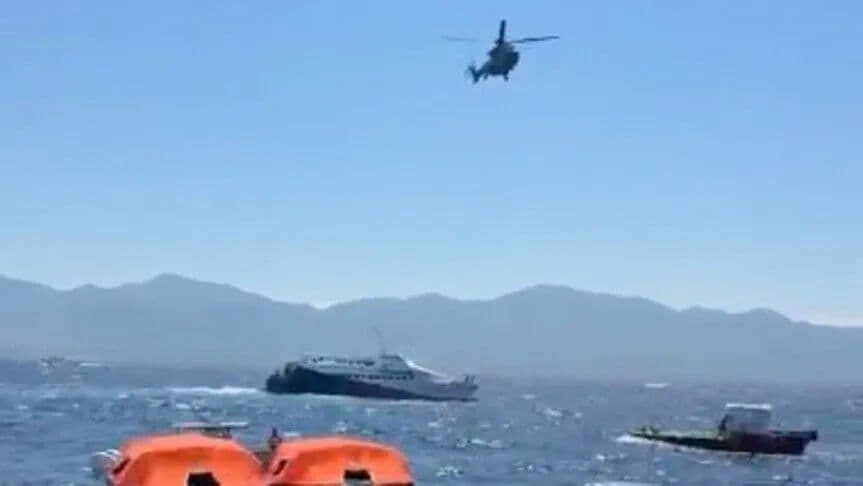 Girne Açıklarında Türk Feribotu Alabora Oldu: Yüzlerce Yolcu Kurtarıldı