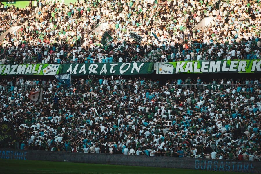 Bursalı Akademisyenden Bursaspor'un Kentteki Birleştirici Gücüne Dair Analiz