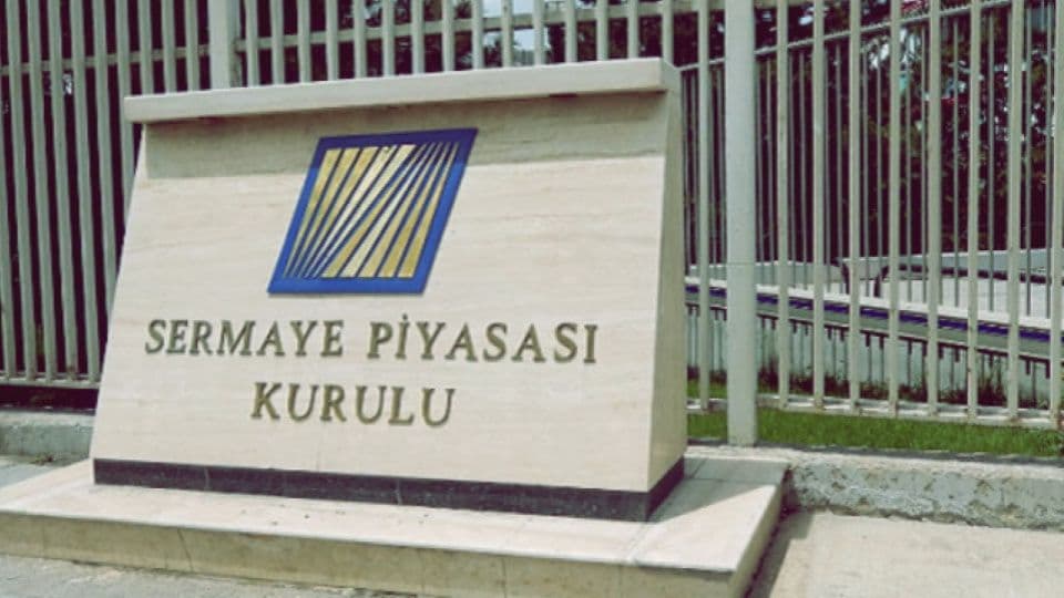 Sermaye Piyasası Kurulu (SPK) binasının tabelası.