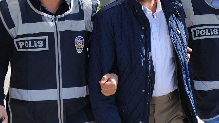 Bursa'da Kaçak Tütün Operasyonu: 3 Kişi Gözaltına Alındı