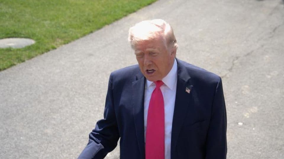 Trump'tan Fed'e Faiz İndirimi Çağrısı: Ticaret Tehdidiyle Destekledi