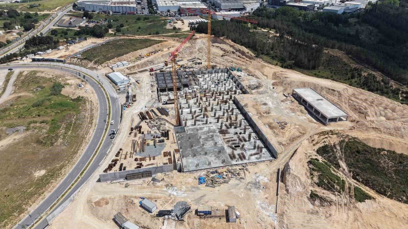 Çayırova Devlet Hastanesi İnşaatında Önemli İlerleme: Temel Tamamlandı, Kaba İnşaat Hızlandı