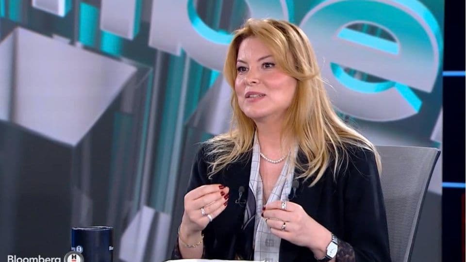 Dr. Özlen Çetin Ege, Bloomberg HT yayınında Türkiye iş gücü piyasası hakkında konuşuyor.