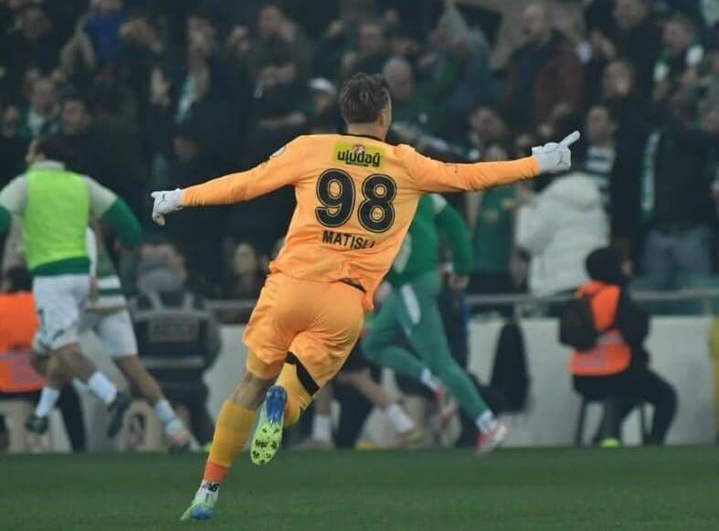 Bursaspor'un Genç Kalecisi Kerem Matışlı'dan Şampiyonluk Sonrası İddialı Açıklamalar