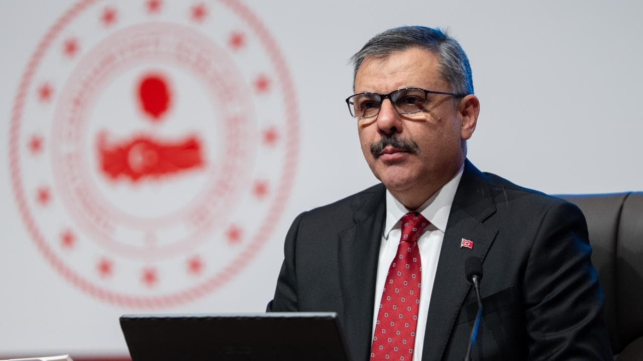 Bakan Çiftçi'den Sürücülere Kritik Yol Güvenliği Uyarıları