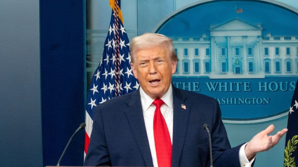 İsrail ve Lübnan Arasında 10 Günlük Geçici Ateşkes Yürürlüğe Girdi