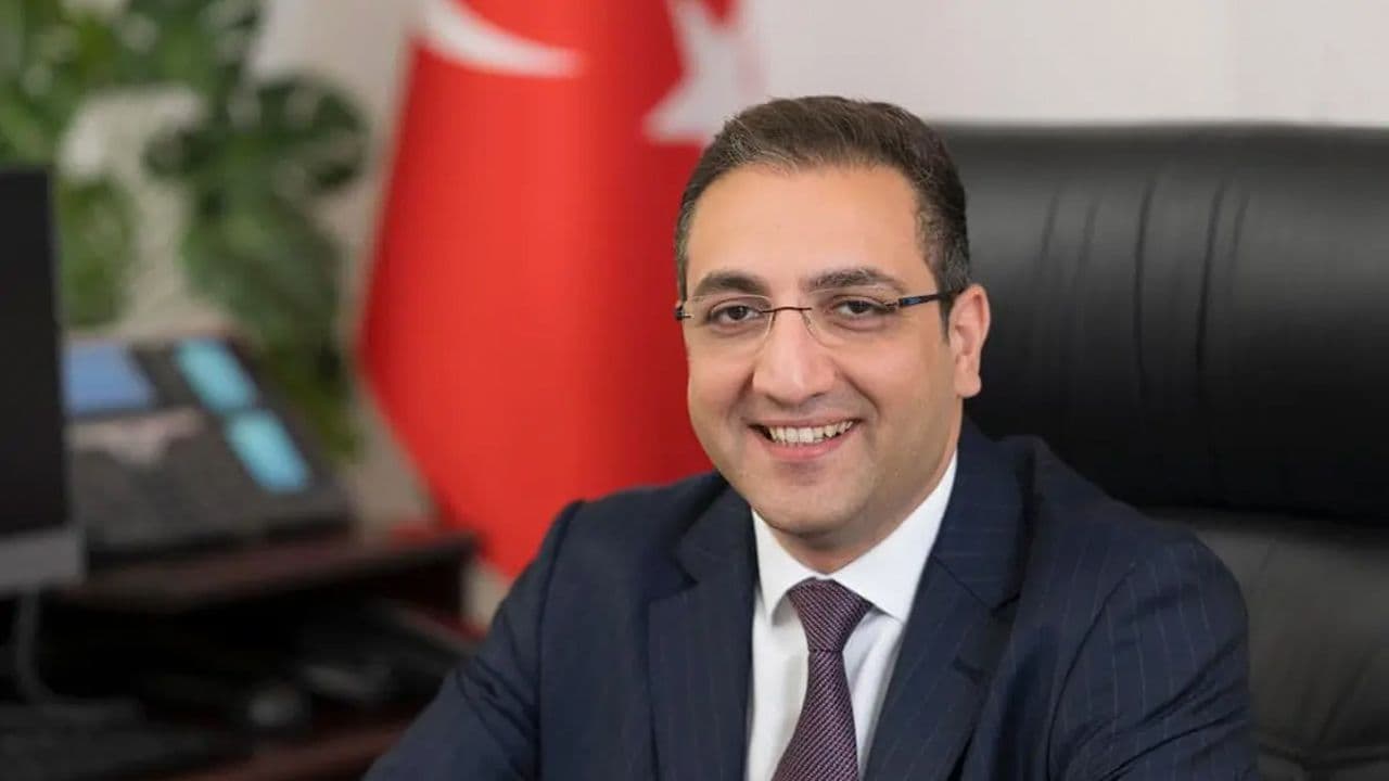 Seferihisar Belediyesi Soruşturmasında Balçova Belediye Başkanı Onur Yiğit Serbest Bırakıldı